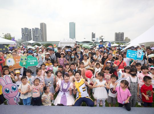 2025 YOYO嘉年華 × 睛靈星寶島